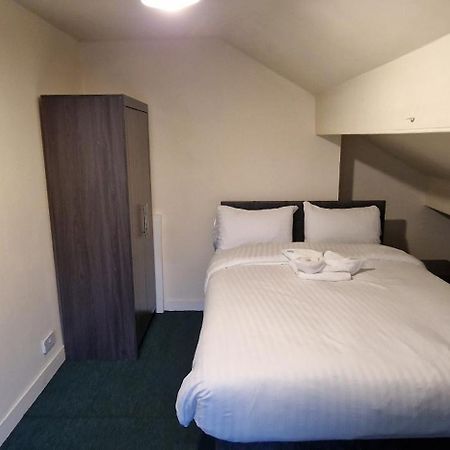 Quick Roomz Wakefield Exterior foto